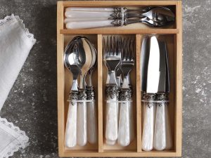 Cutlery set